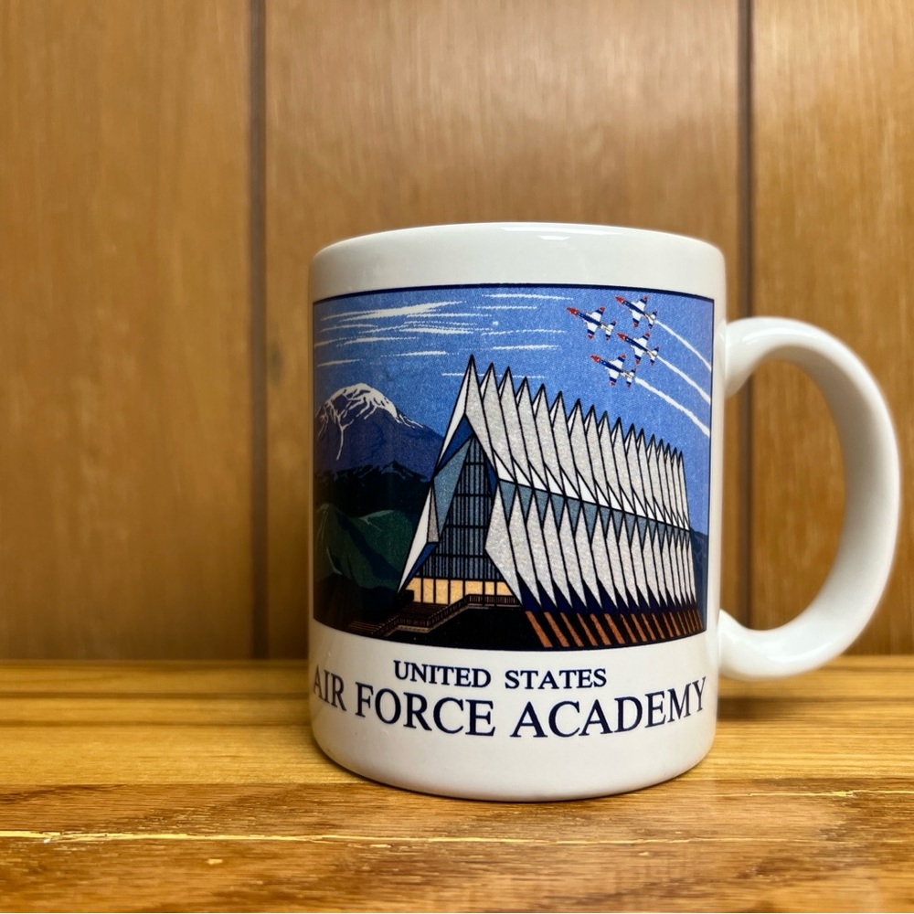 Vintage USAF Academy Cadet Chapel Coffee Mug‎ Colorado Springs Air Force Ceramic - Picture 5 of 10